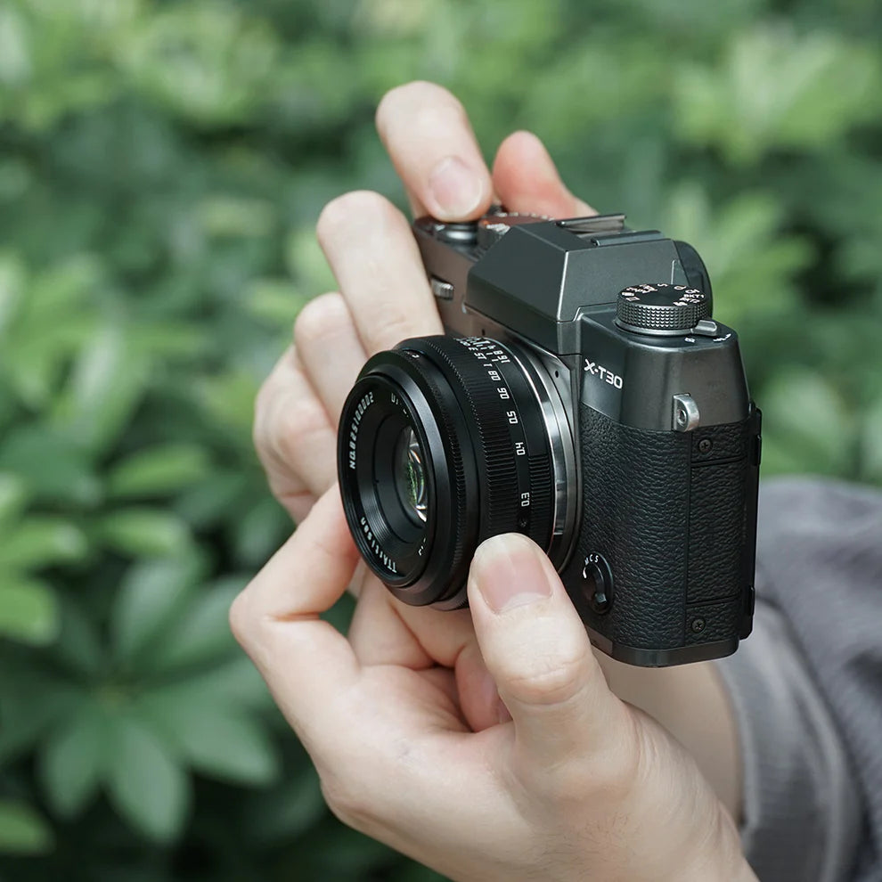 TTArtisan APS-C 25mm F2 lens | compatible with SONY E / FUJI X / Nikon Z / M43